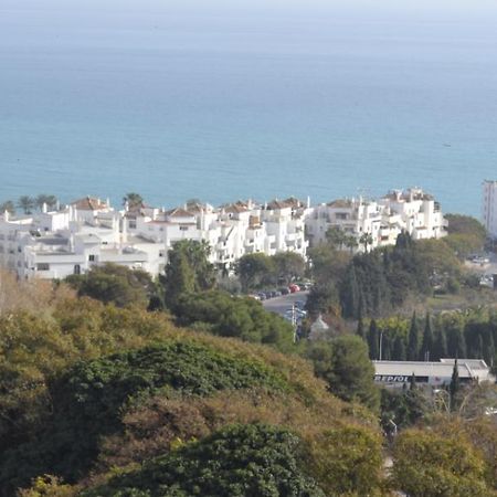 大力士公寓 贝纳尔马德纳 外观 照片